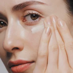 Lipserum|Lipscrub^Shiseido Eye and Lip Contour Regenerating Cream