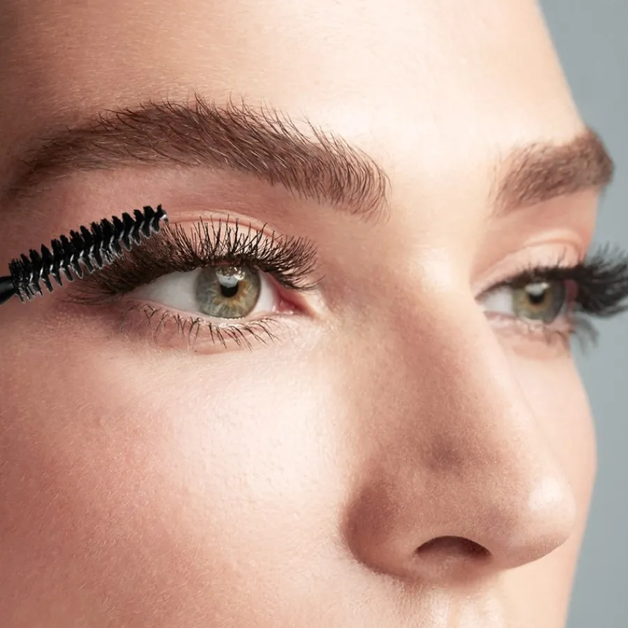 Wimperserum^M2 BEAUTÉ Eyezone Conditioning Care Complex