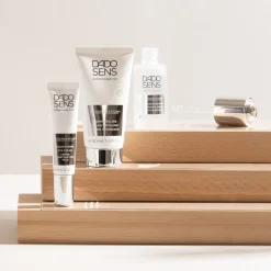 Dado Sens|Hydraterend Serum^DADO SENS HYDRATEREND SERUM, - voor huid die regeneratie nodig heeft