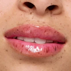 Make-Up Gezicht|Kwasten^Essence Juicy Bomb Shiny