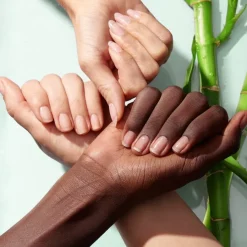 Basecoat^OPI Nagellak