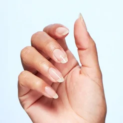 Basecoat^OPI Nagellak