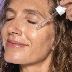 Vitamine C-Serum|Hyaluronzuurserum^Geek & Gorgeous Stress Minder Serum