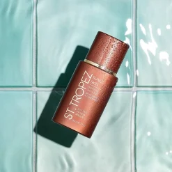 Zelfbruiners^St.Tropez Sunlit Skin Bronzing Tint + Tan