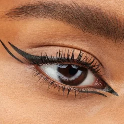 Ogen|Eyeliner^Essence Super Fine Brush Liner