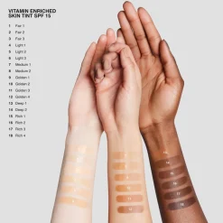 Foundation^Bobbi Brown Vitamin Enriched Skin Tint