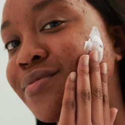 Dado Sens|Reiniging^DADO SENS WASCRÈME, - voor onzuivere huid